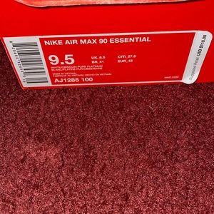 Nike Air Max 90 Essential